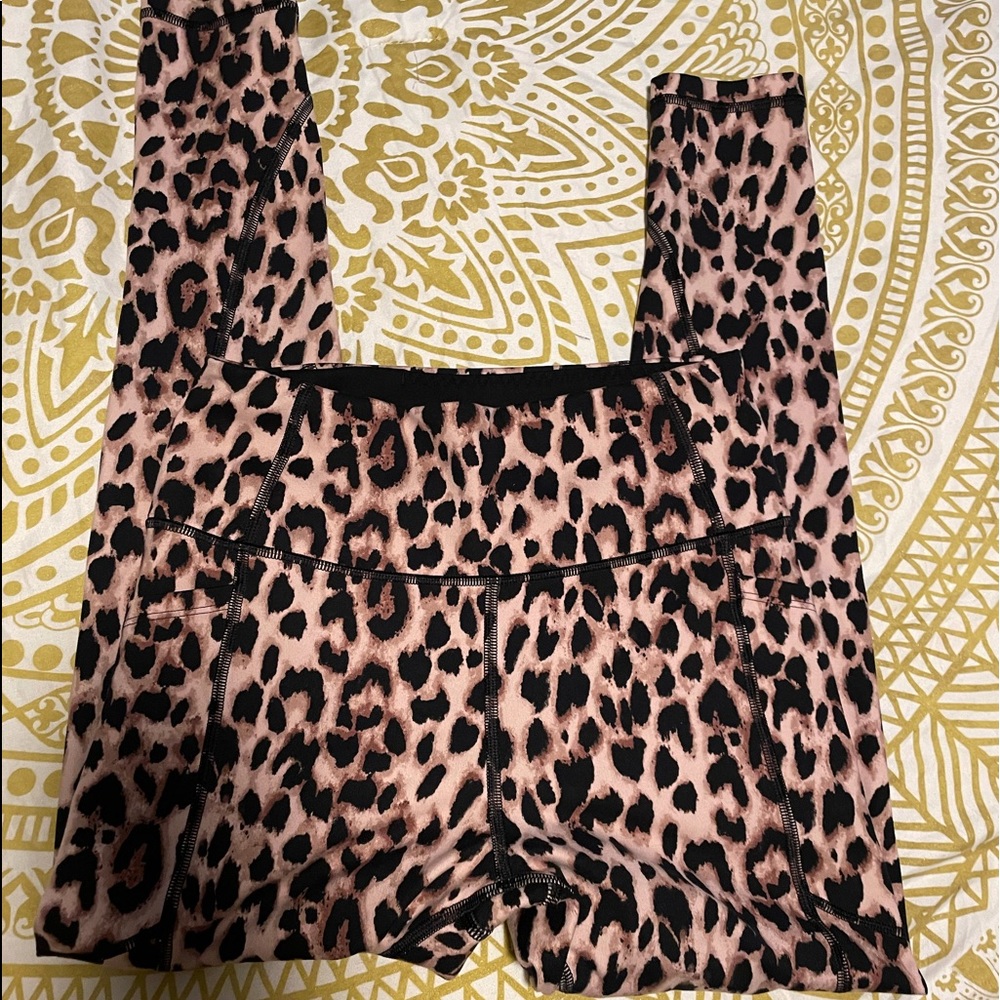 Victorias Secret Leopard Leggings